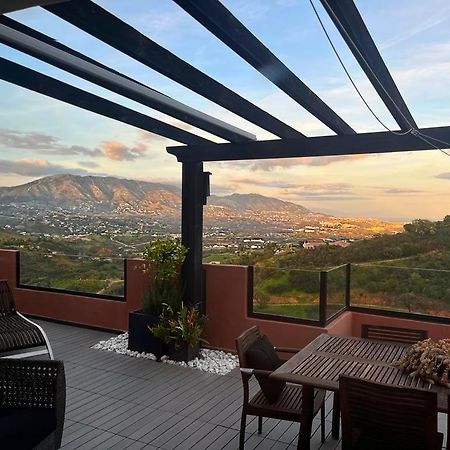 Bright Apartment In The Hills Of Elviria 말라가 외부 사진