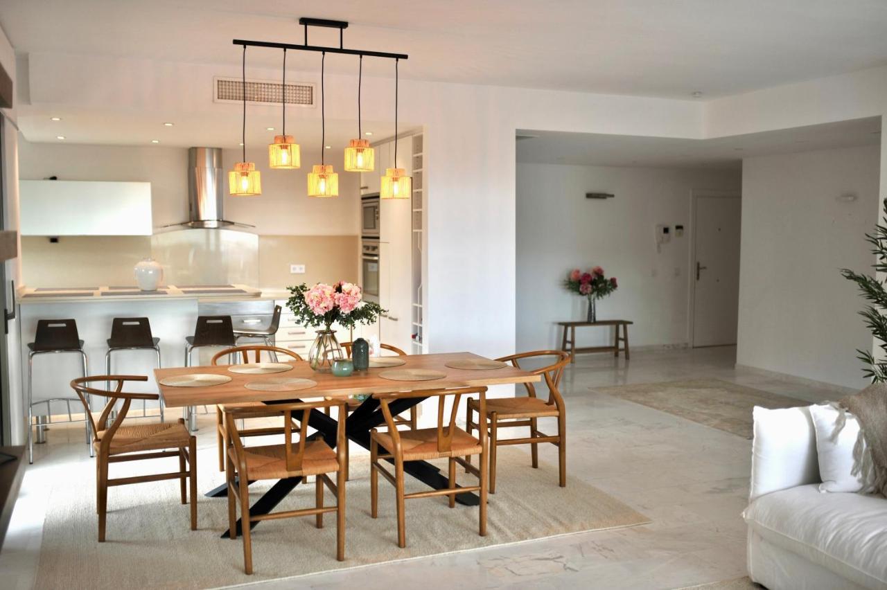 Bright Apartment In The Hills Of Elviria 말라가 외부 사진