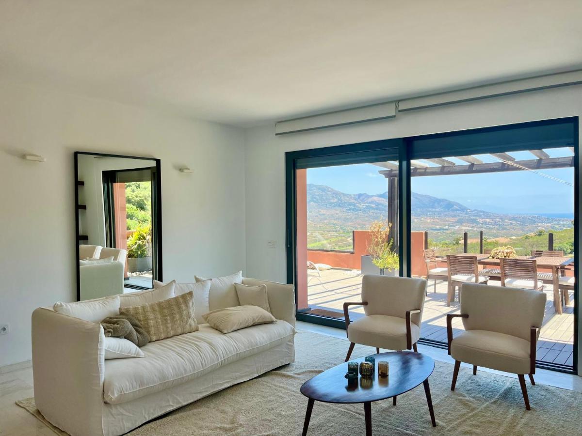 Bright Apartment In The Hills Of Elviria 말라가 외부 사진